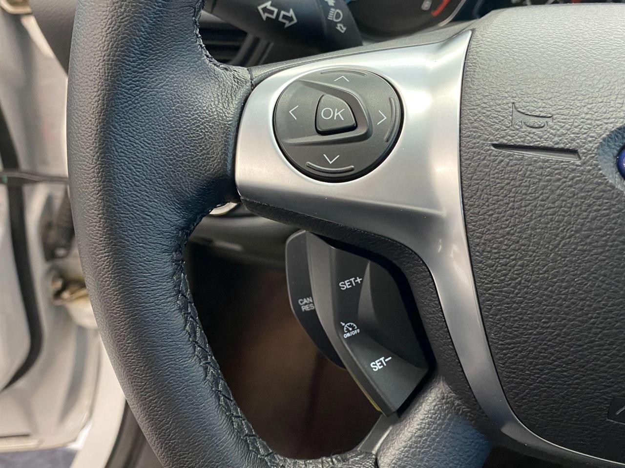 2013 Ford Escape SE+Leather+Roof+GPS+Heated Seats+New Tires+Brakes - Photo #51
