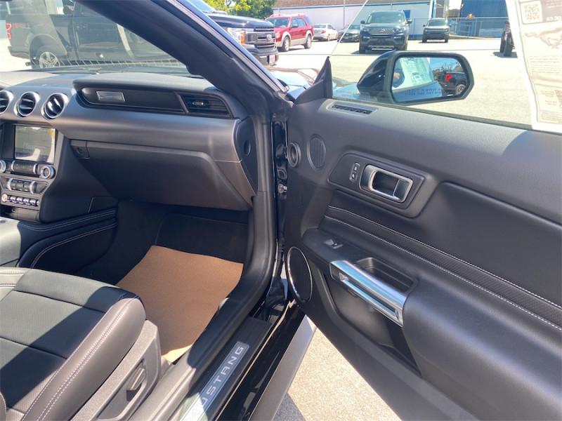 2022 Ford Mustang GT Premium Convertible  - Leather Seats Photo5