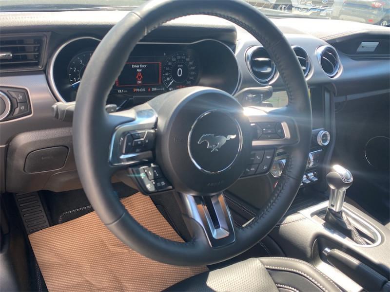 2022 Ford Mustang GT Premium Convertible  - Leather Seats Photo5