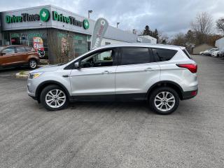 Used 2019 Ford Escape SE for sale in London, ON