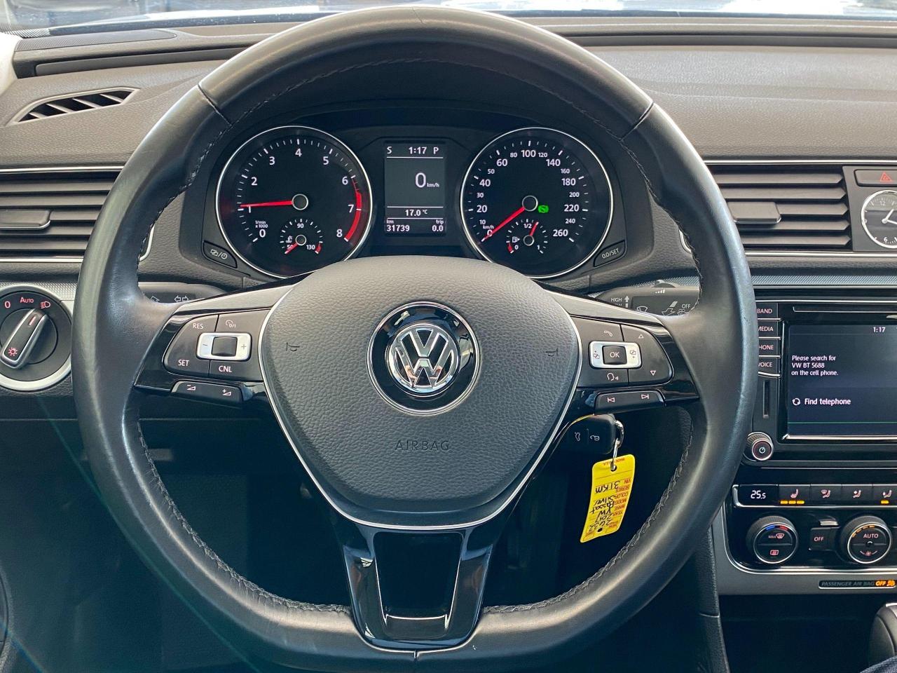 2017 Volkswagen Passat Trendline+ApplePlay+Camera+A/C+CLEAN CARFAX - Photo #9