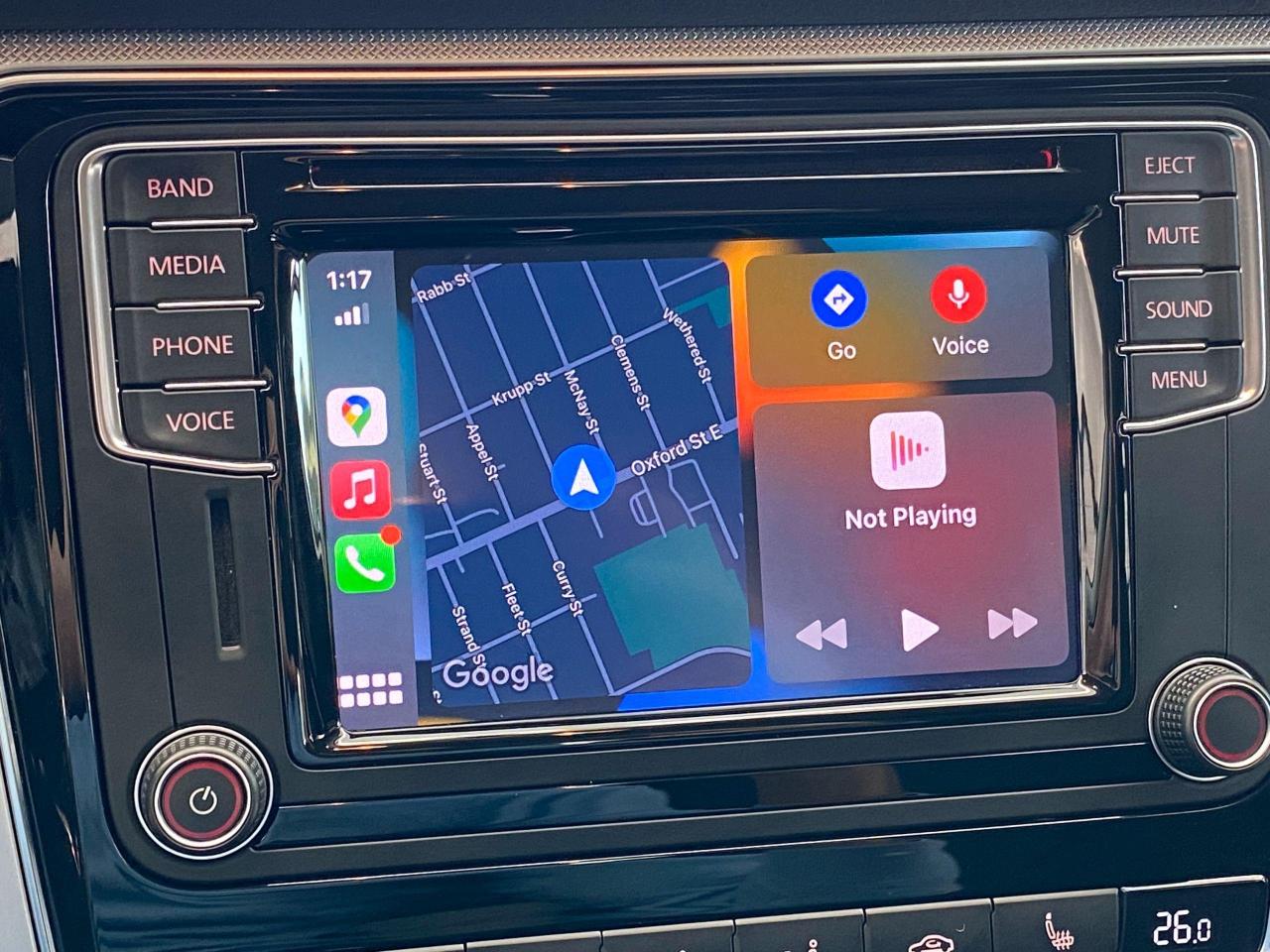 2017 Volkswagen Passat Trendline+ApplePlay+Camera+A/C+CLEAN CARFAX - Photo #30