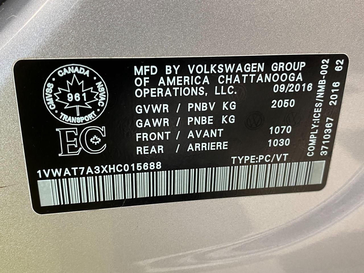 2017 Volkswagen Passat Trendline+ApplePlay+Camera+A/C+CLEAN CARFAX - Photo #43