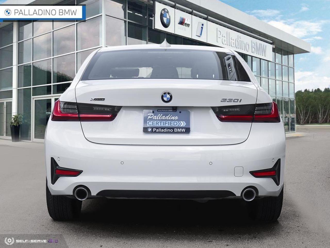 2022 BMW 330 i xDrive Photo4