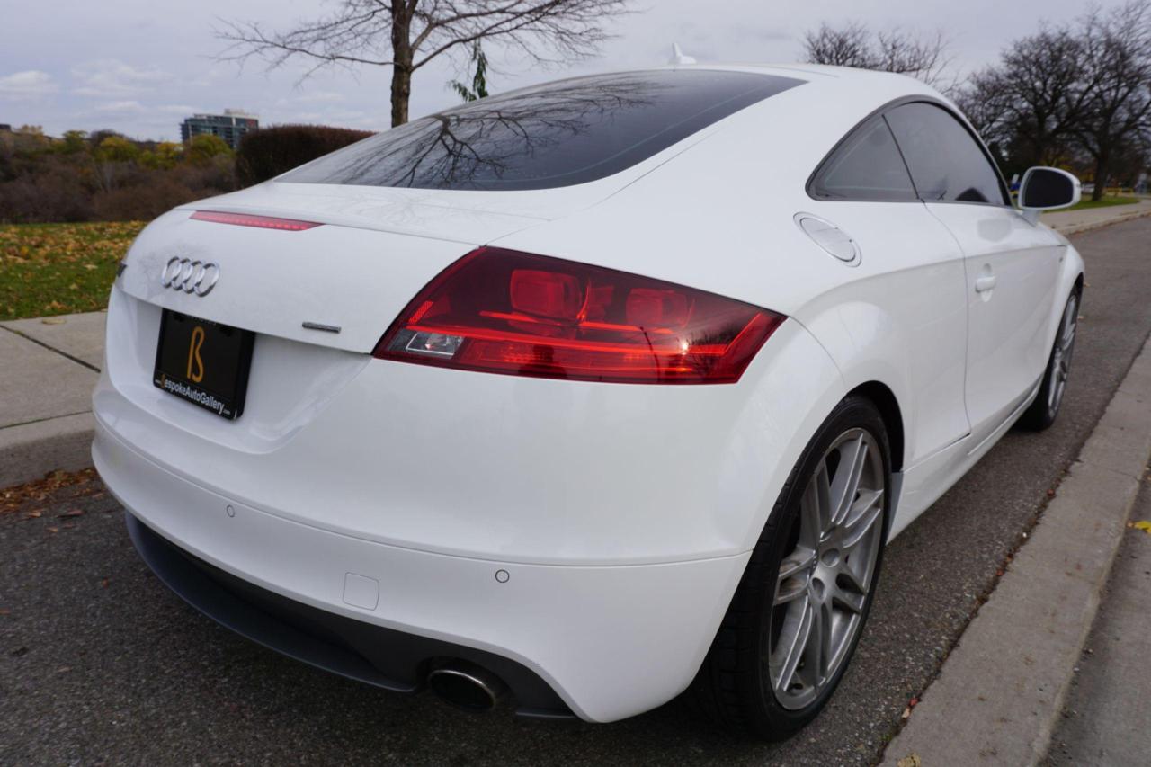 2008 Audi TT 3.2 V6 / S-LINE / GORGEOUS COMBO / QUATTRO / LOCAL Photo3