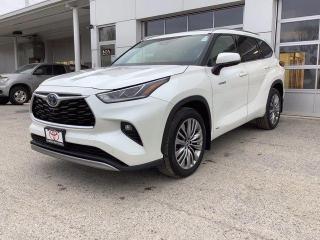 Used 2021 Toyota Highlander HYBRID Limited AWD for sale in North Bay, ON