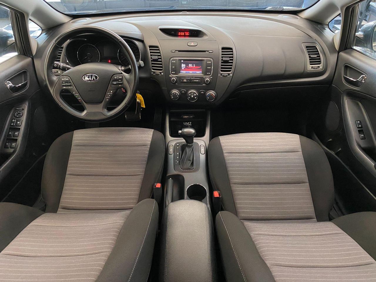 2015 Kia Forte EX+Camera+Heated Seats+A/C+CLEAN CARFAX - Photo #8