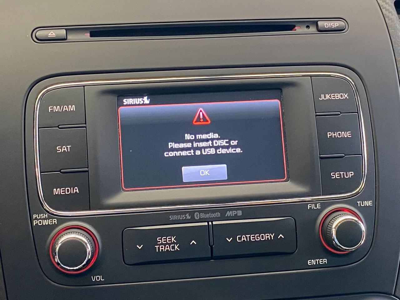2015 Kia Forte EX+Camera+Heated Seats+A/C+CLEAN CARFAX - Photo #31