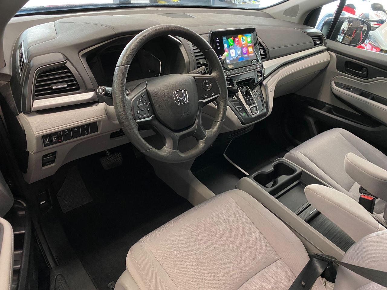 2018 Honda Odyssey EX+Power Sliding Doors+AdaptiveCruise+CLEAN CARFAX Photo18