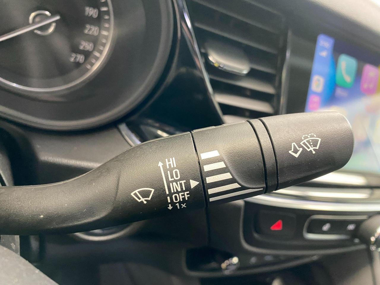 2019 Buick Regal Preferred II+ApplePlay+HeatedSteering+CLEAN CARFAX Photo56
