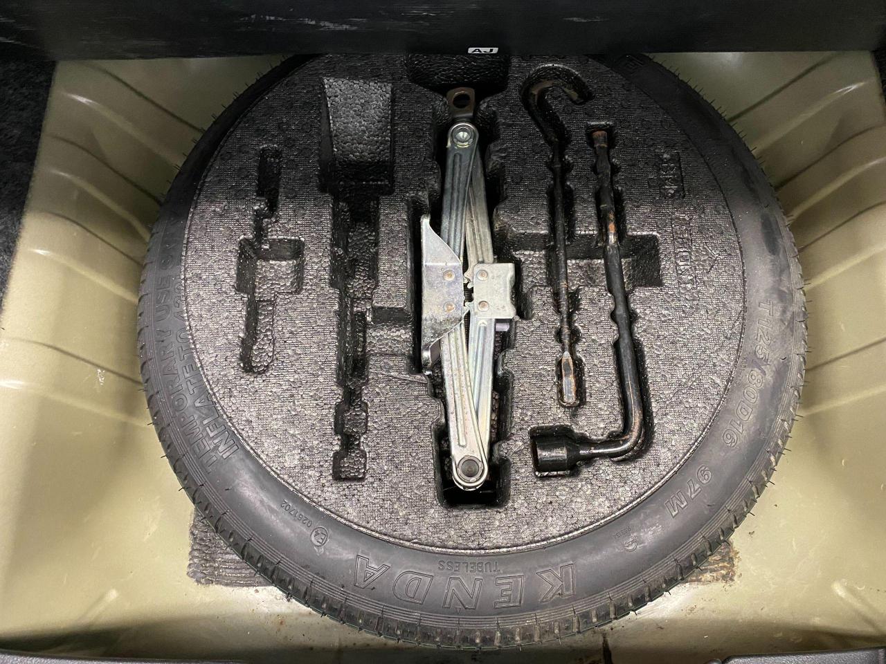 2018 Honda Civic SE+Adaptive Cruise+LaneKeep+New Tires+CLEAN CARFAX - Photo #61