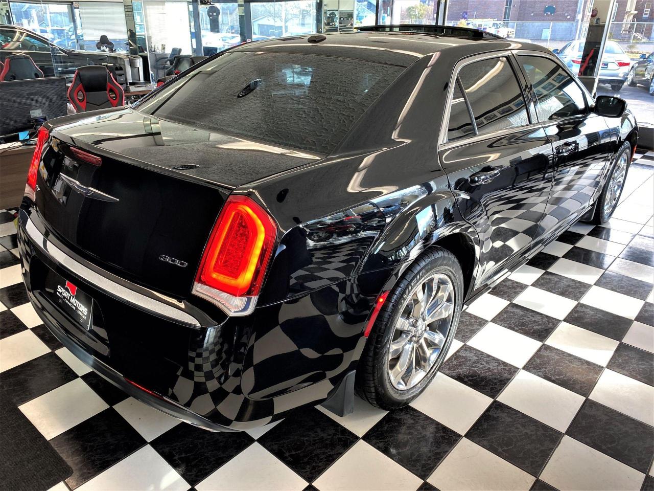 2016 Chrysler 300 Touring AWD+Roof+Leather+Camera+CLEAN CARFAX Photo70