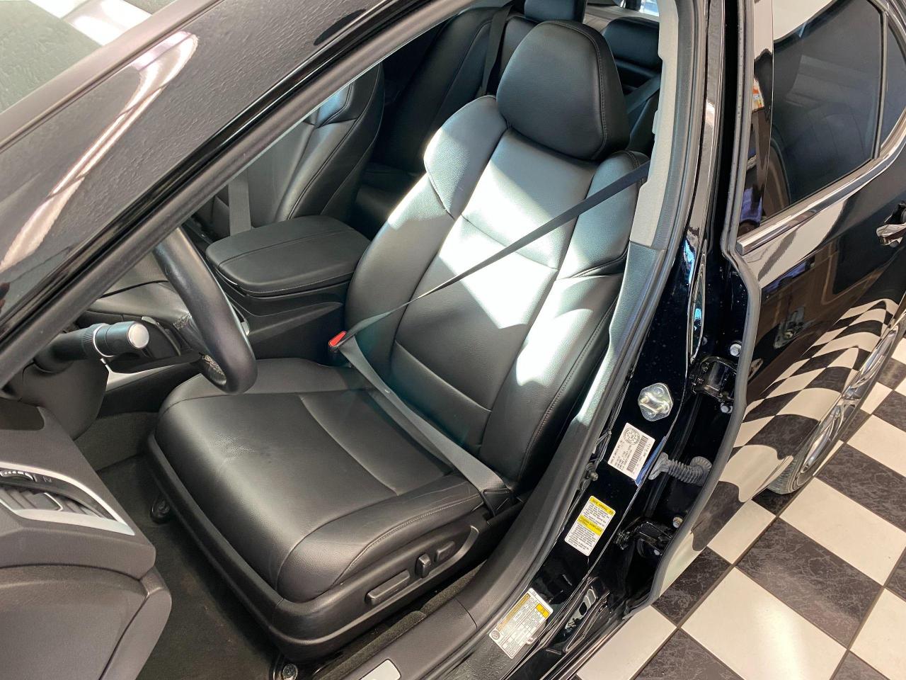 2017 Acura TLX V6 SH-AWD+Leather+Camera+Roof+CLEAN CARFAX - Photo #20