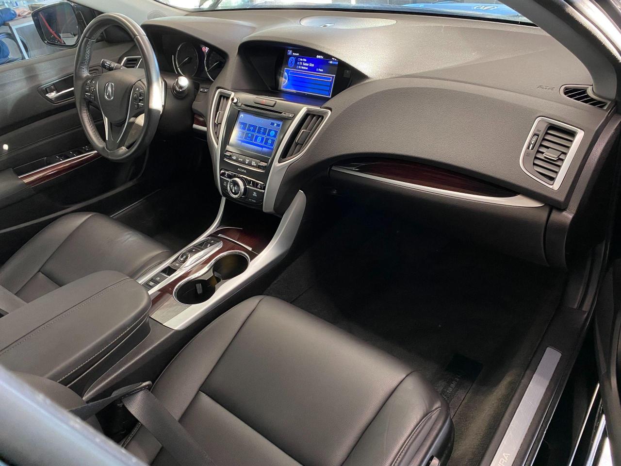 2017 Acura TLX V6 SH-AWD+Leather+Camera+Roof+CLEAN CARFAX Photo90