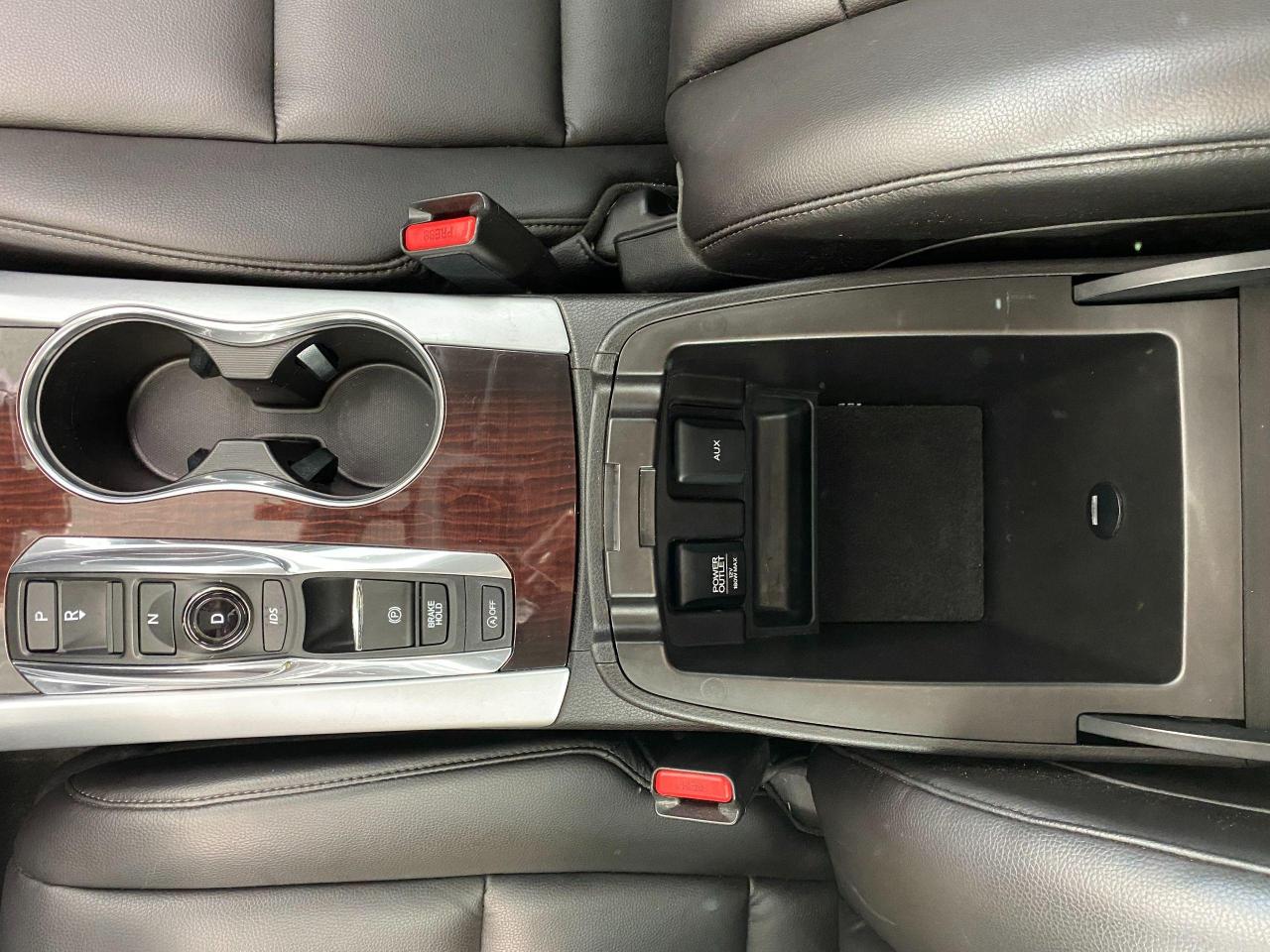 2017 Acura TLX V6 SH-AWD+Leather+Camera+Roof+CLEAN CARFAX - Photo #50