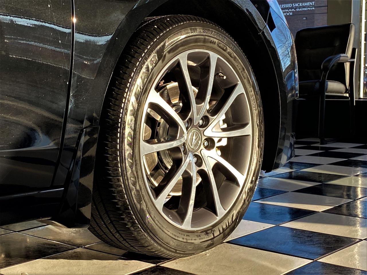 2017 Acura TLX V6 SH-AWD+Leather+Camera+Roof+CLEAN CARFAX - Photo #61