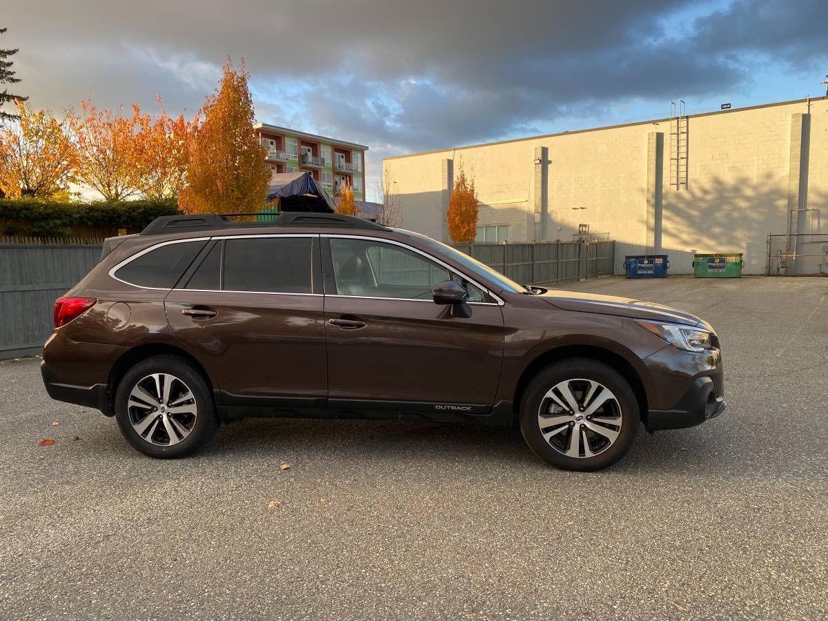 2019 Subaru Outback LIMITED - Photo #7