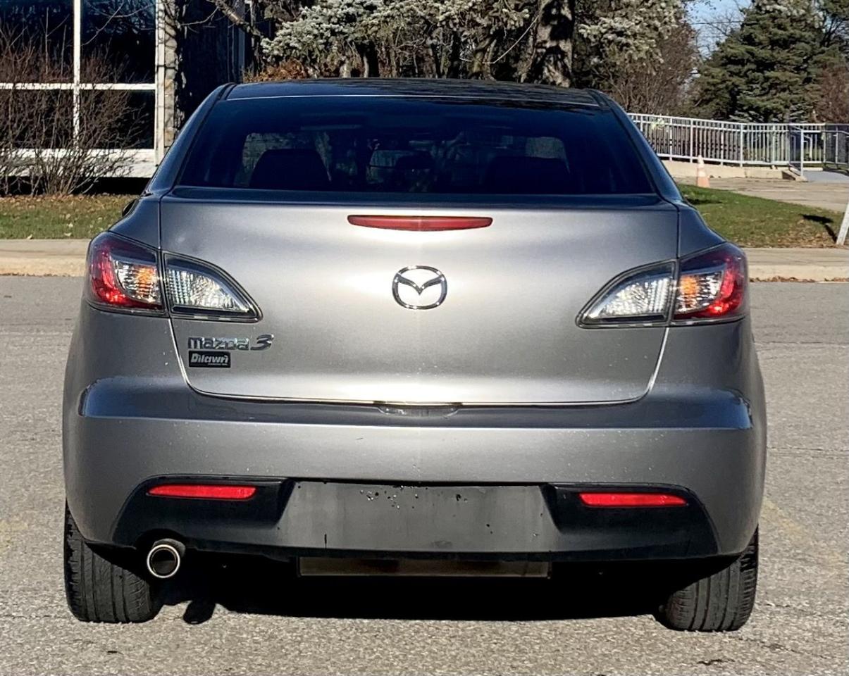 2011 Mazda MAZDA3 GS - Photo #5