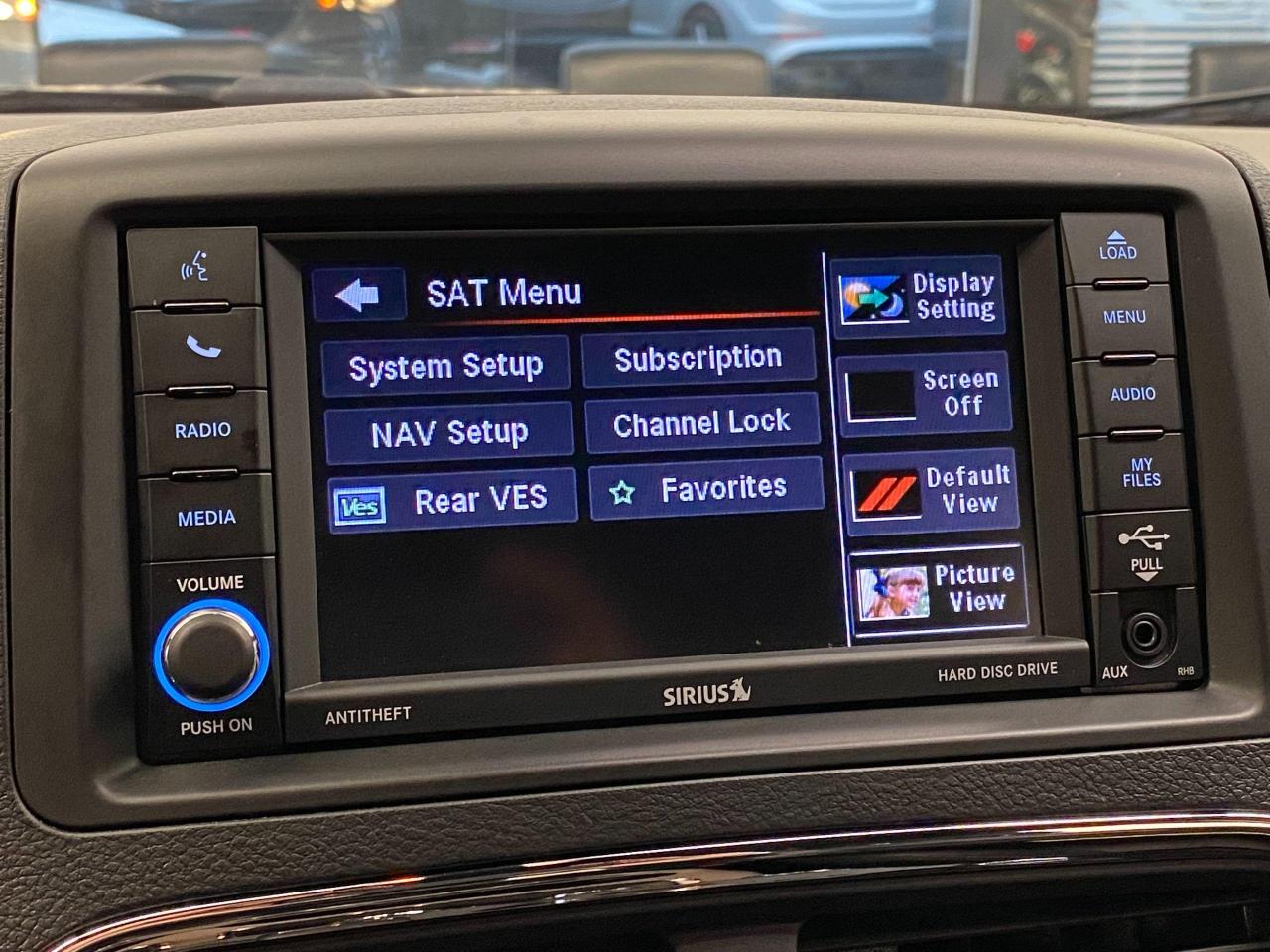 2019 Dodge Grand Caravan SXT Premium Plus StowNGO+DVD+Camera+CLEAN CARFAX Photo99
