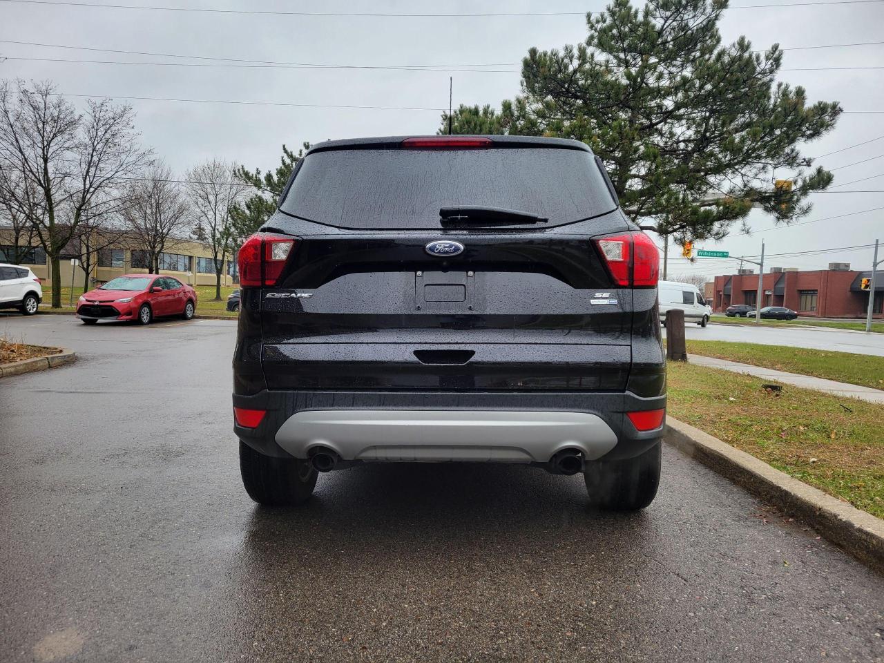2019 Ford Escape SE Photo4