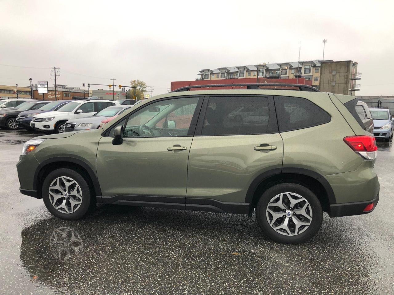 2019 Subaru Forester TOURING - Photo #9