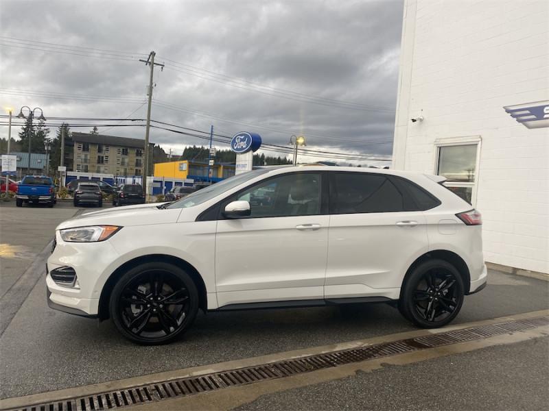 2021 Ford Edge ST Photo5