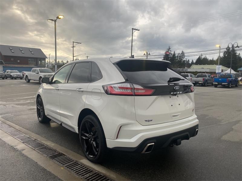 2021 Ford Edge ST Photo5