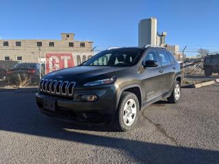 Used 2015 Jeep Cherokee Sport | $0 DOWN - EVERYONE APPROVED!! for sale in Calgary, AB