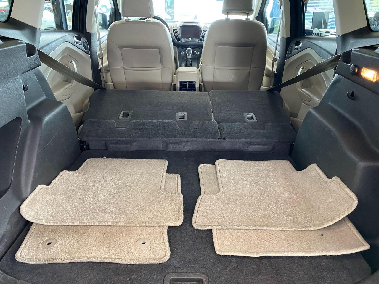2015 Ford Escape SE+My FordTouch+Leather+Camera+Sensors+CLEANCARFAX Photo96