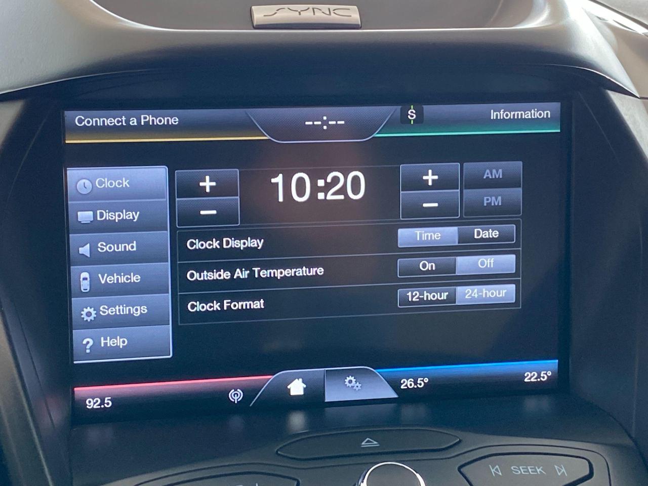 2015 Ford Escape SE+My FordTouch+Leather+Camera+Sensors+CLEANCARFAX Photo33