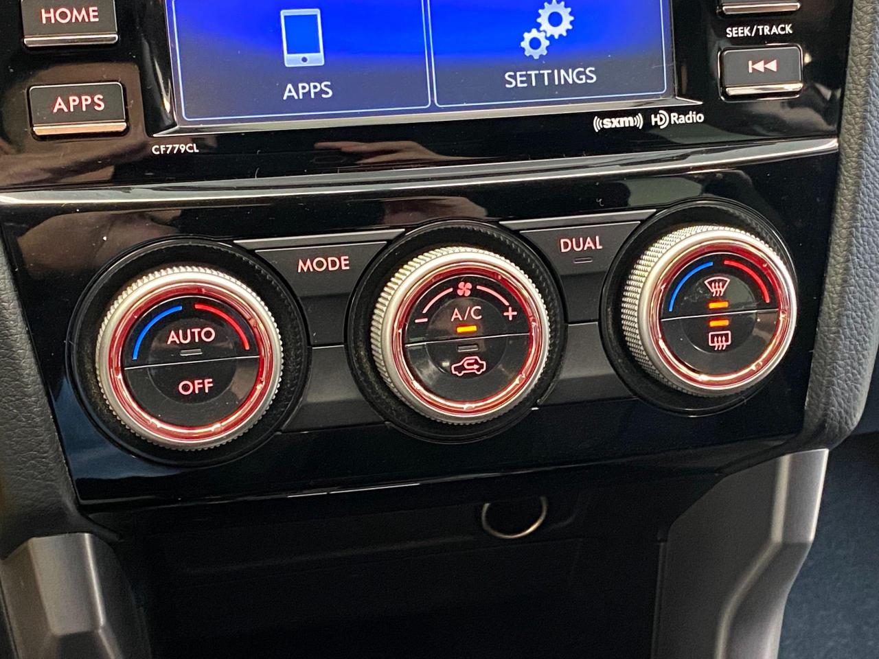 2018 Subaru Forester Touring AWD+Camera+Roof+CELAN CARFAX - Photo #36