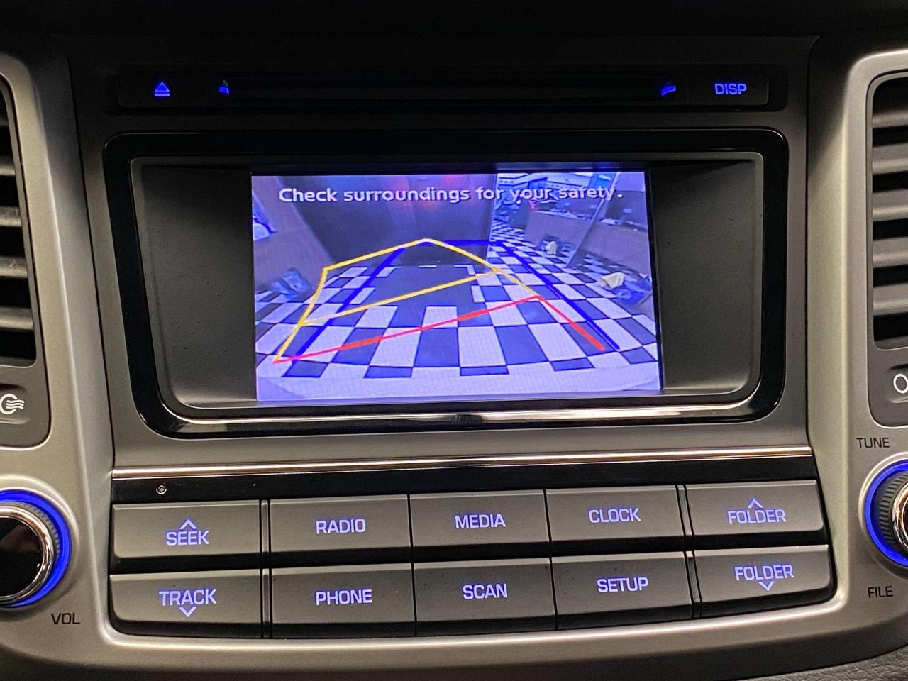 2018 Hyundai Tucson SE+Camera+Heated Seats+Bluetooth+CLEAN CARFAX - Photo #11