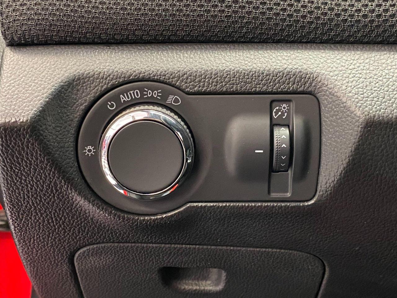 2015 Chevrolet Cruze LT+Camera+Bluetooth+Remote Start+A/C+Cruise Photo116