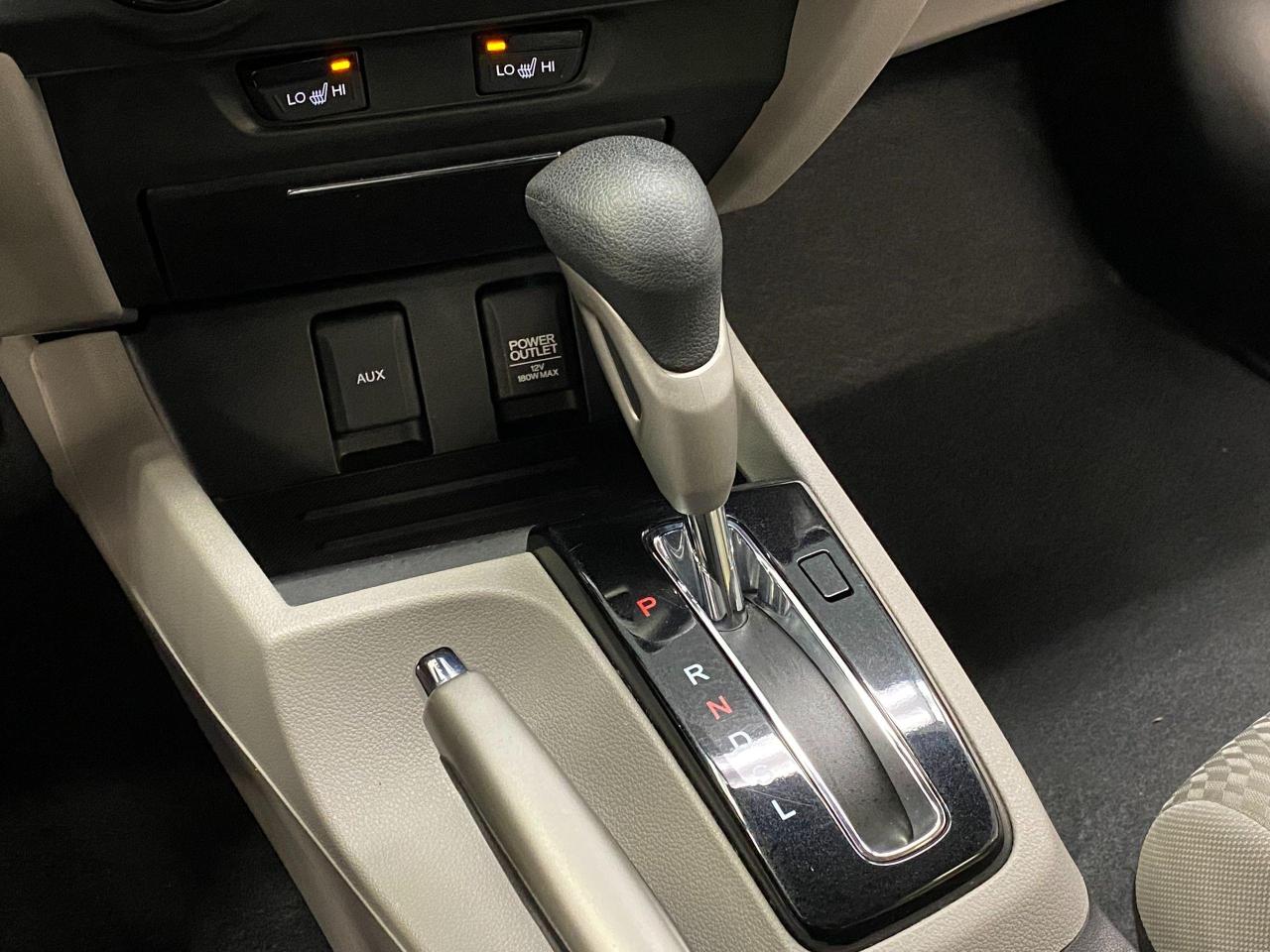 2015 Honda Civic LX+Bluetooth+Heated Seats+Camera+CLEAN CARFAX - Photo #32