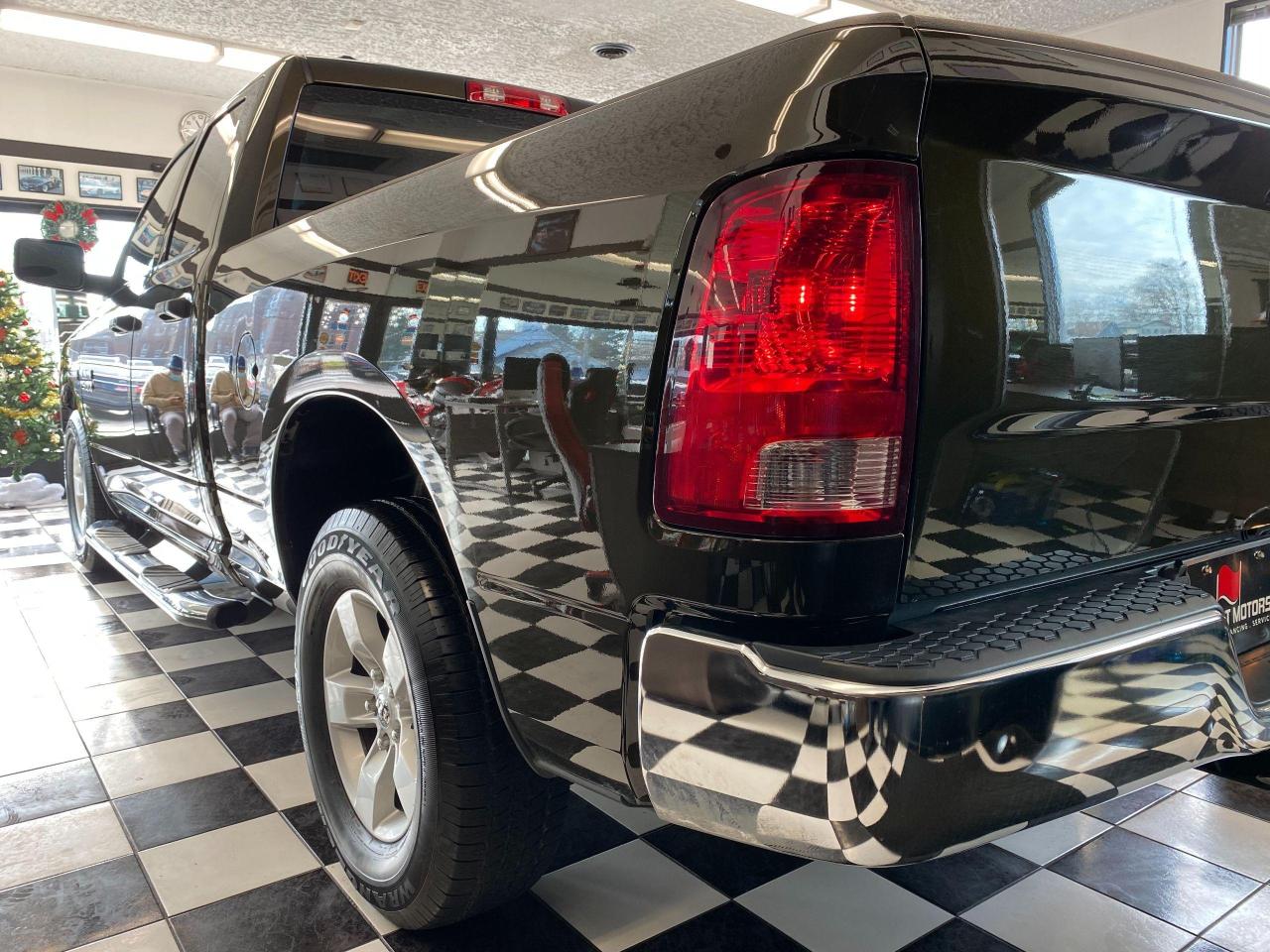 2014 RAM 1500 ST 5.7L V8 HEMI+Cruise+A/C+6 Passenger Photo90