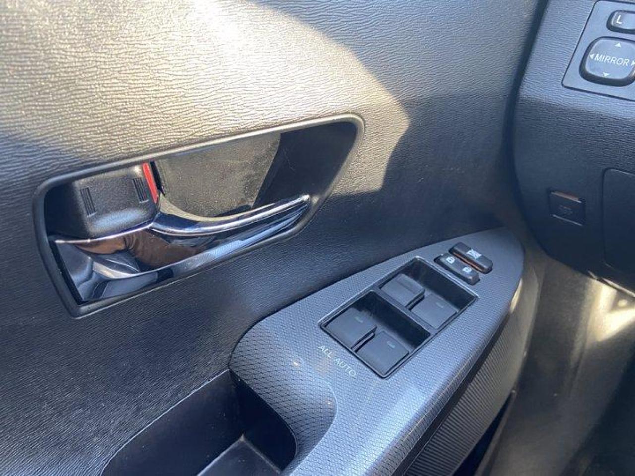 7975865