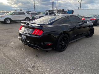 2020 Ford Mustang GT Premium Fastback SOUNDS AMMAZING  1OWNER NO ACC - Photo #7