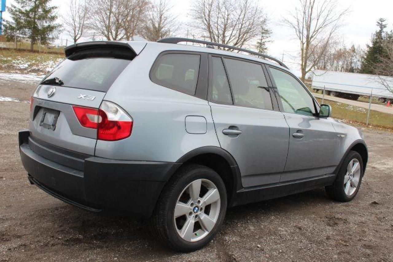 2005 BMW X3 2.5i Photo2