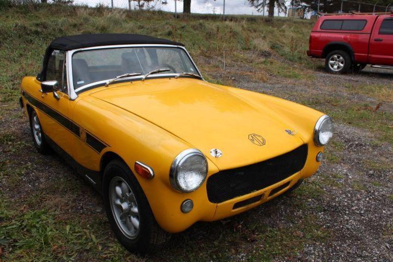 1975 MG Midget  Photo