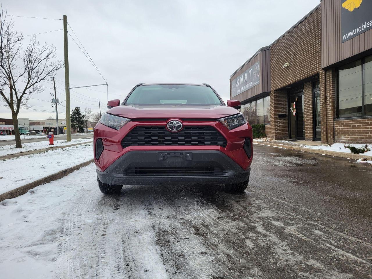 Used 2020 Toyota RAV4 LE for sale in Brampton, ON