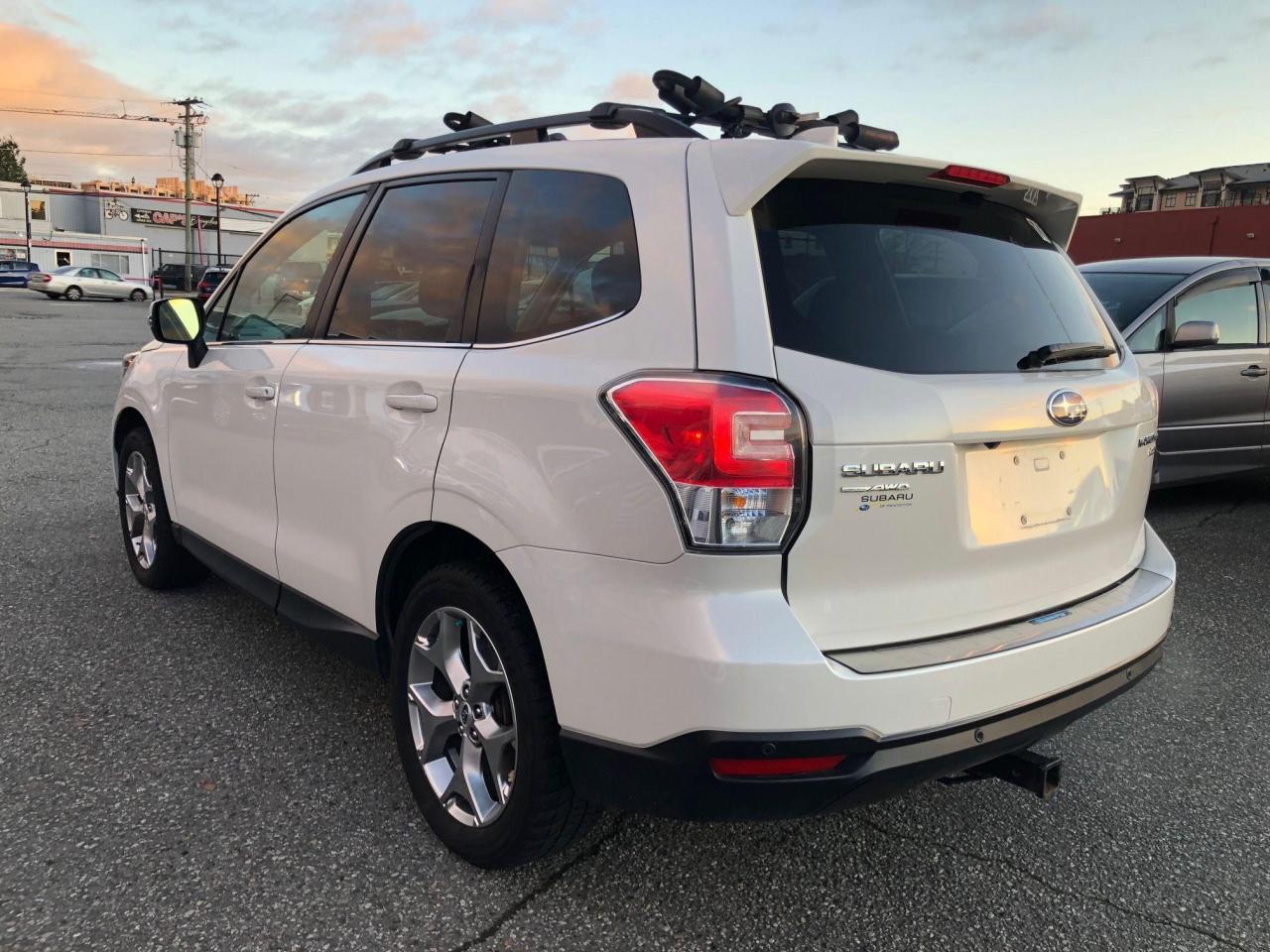 2017 Subaru Forester i Limited w/Tech Pkg FULLY LOADED - Photo #6