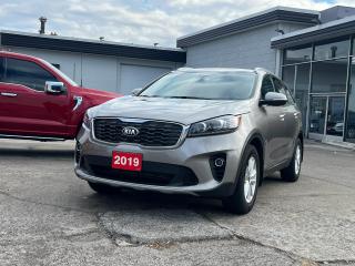 Used 2019 Kia Sorento EX AWD - No Accidents - 7 Passenger - Leather - Apple Car Play - Heated Wheel - Excellent Condition for sale in North York, ON