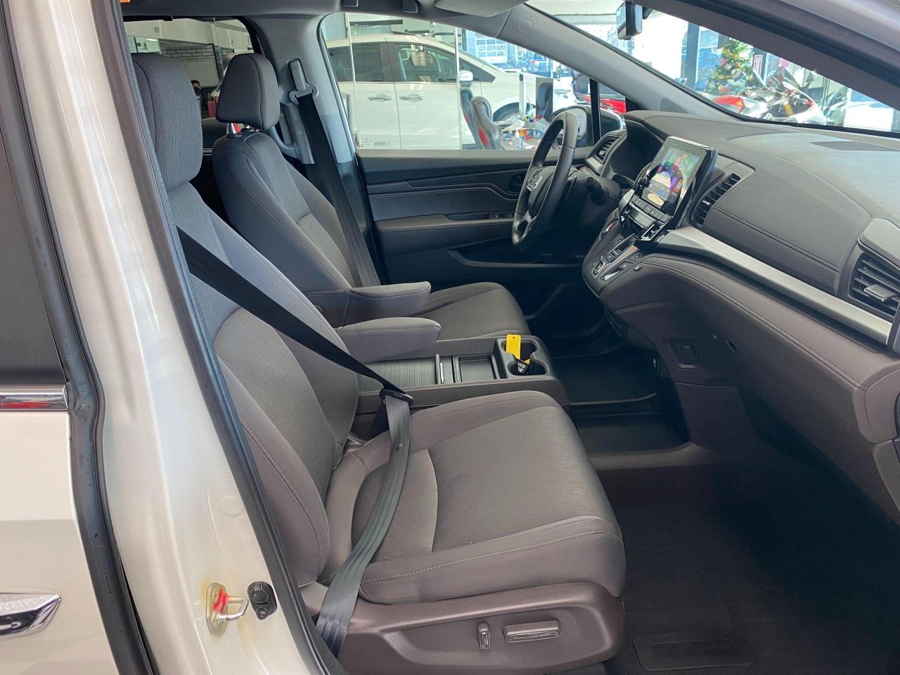 2018 Honda Odyssey EX+Power Doors+DVD+AdaptiveCruise+CLEAN CARFAX Photo96
