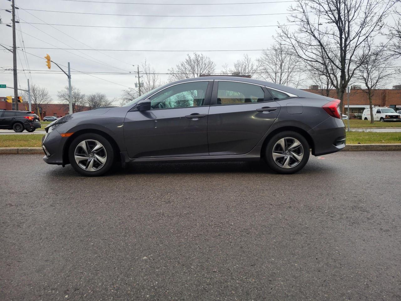 2019 Honda Civic LX Photo2