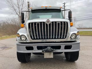 2009 International 7500 CAB AND CHASSIS- ONLY 33000KM - Photo #6