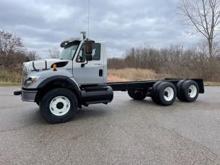 2009 International 7500 CAB AND CHASSIS- ONLY 33000KM - Photo #12