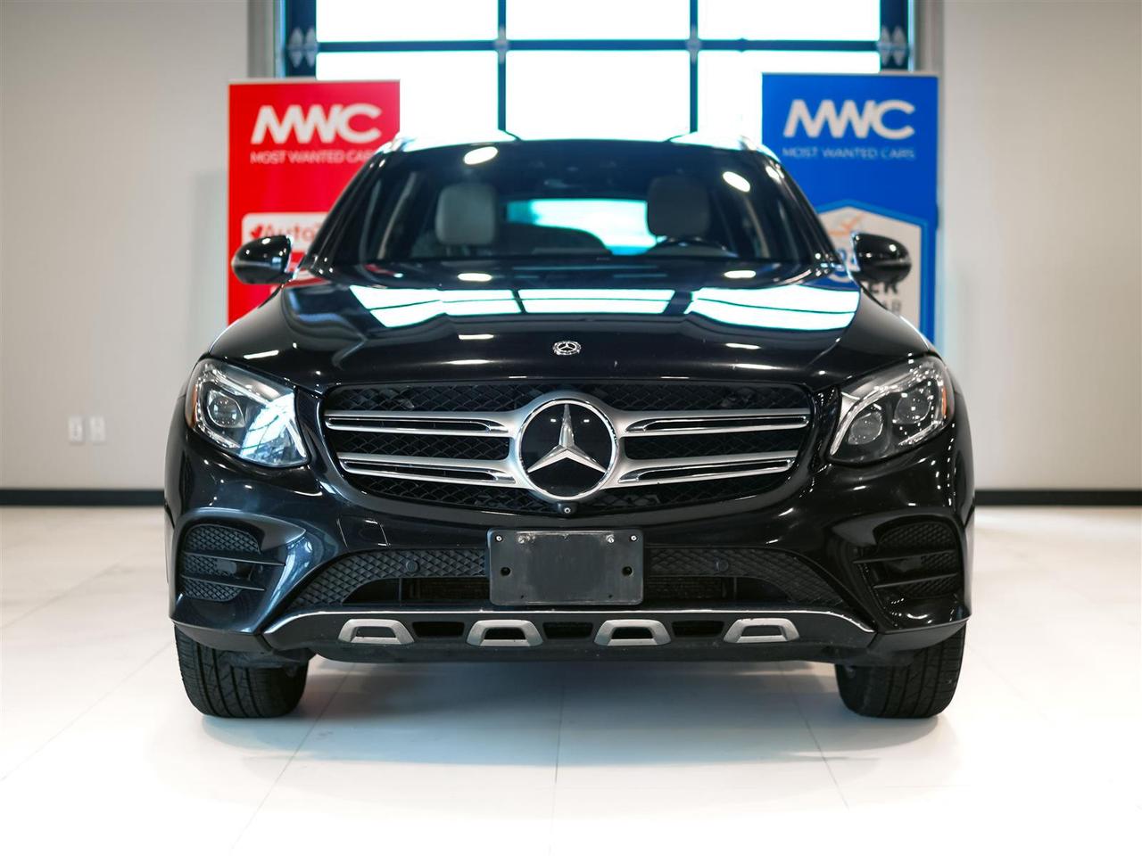 2019 Mercedes-Benz GLC 300 AMG | 360 CAM | NAV | PANO | NO ACCIDENTS Photo