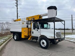 2005 International 4300 FORESTRY CHIPPER BUCKET TRUCK- DT466 - Photo #5