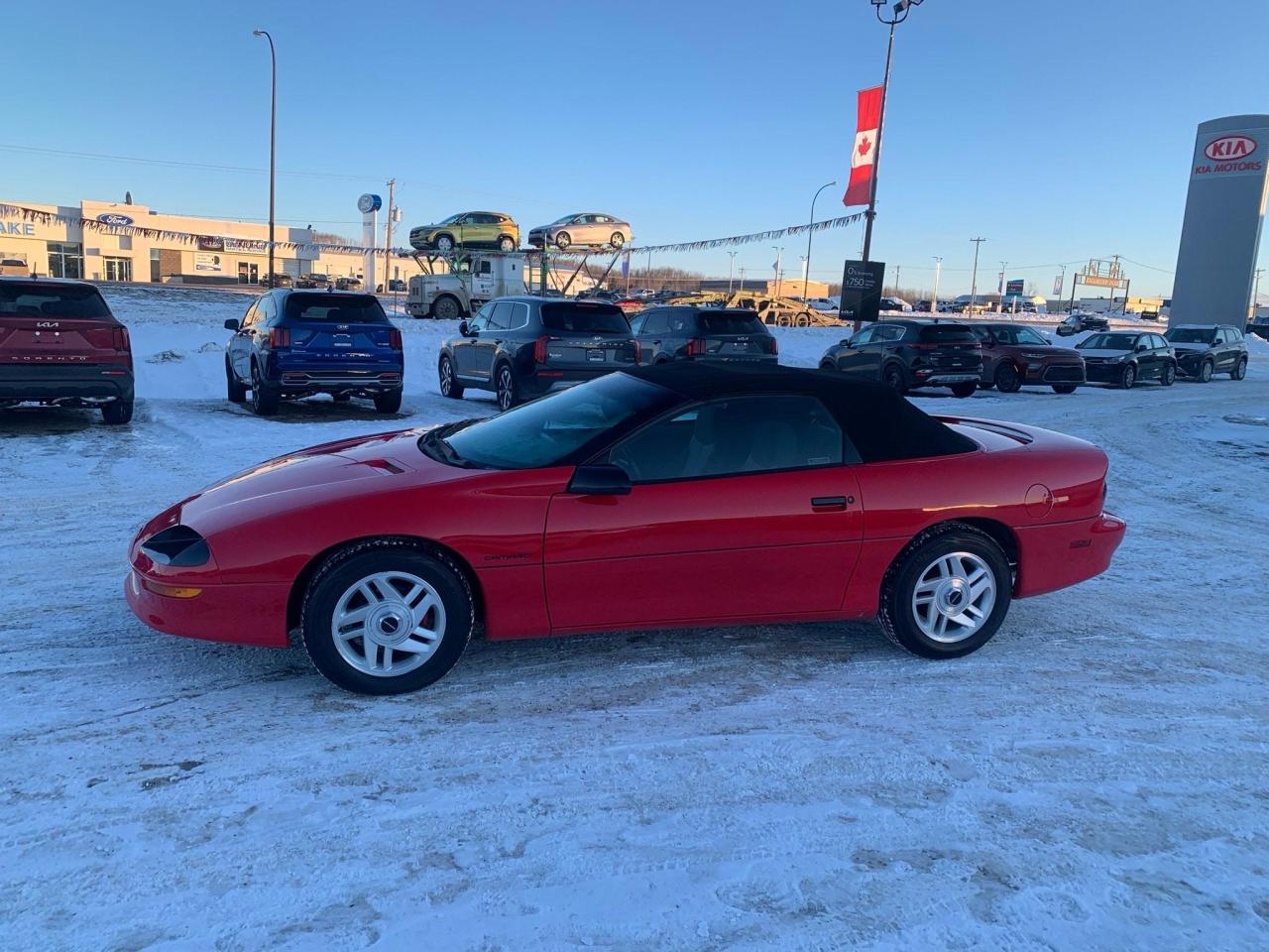 1994 Chevrolet Camaro BASE Photo3