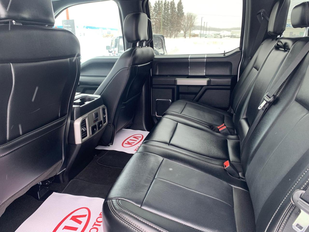 2020 Ford F-150 Lariat Photo4